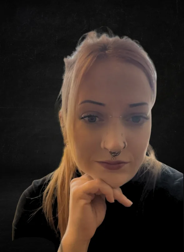 Madeline Kelso Body Piercing