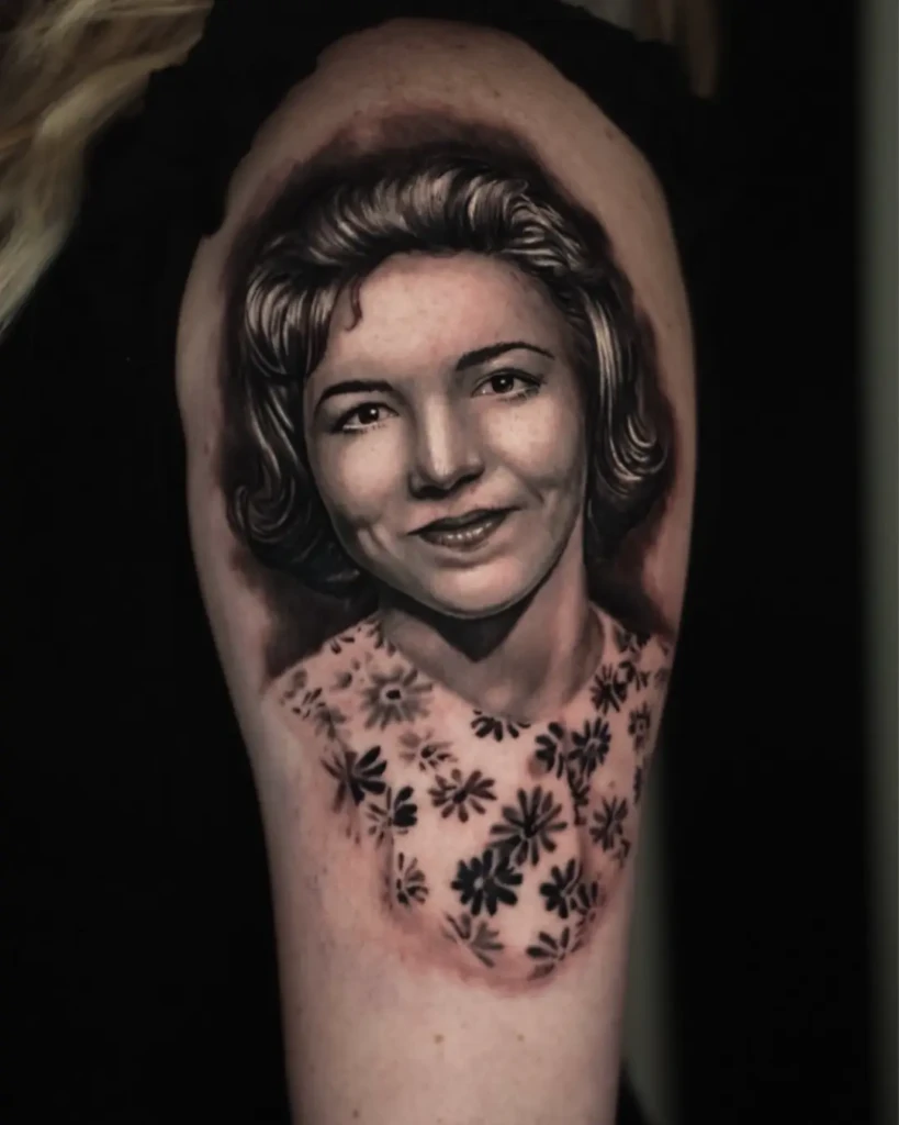 Black and Gray vs. Color Portraits